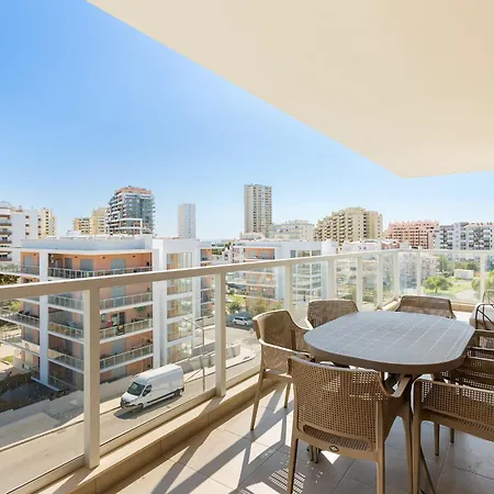 Your Algarve Base -bright 2br With Pool & Terrace